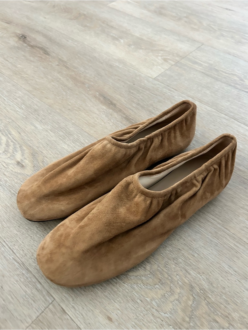 A.P.C. Women's Suede Ballet Flats in Tan
